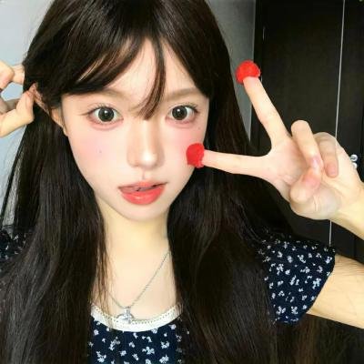 「再见」中的女人